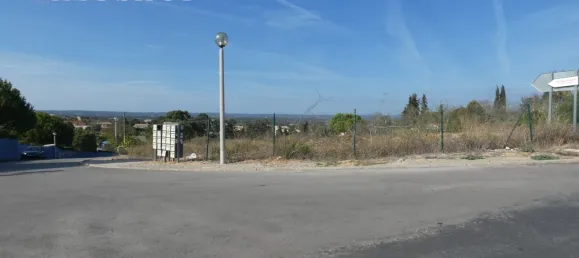 Terrain à Luz, Portugal No. 52652 2