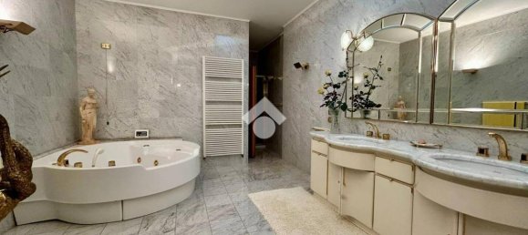 6 rooms Villa in Ranzanico, Italy No. 14940 25