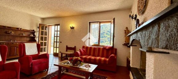 6 rooms Villa in Ranzanico, Italy No. 14940 9