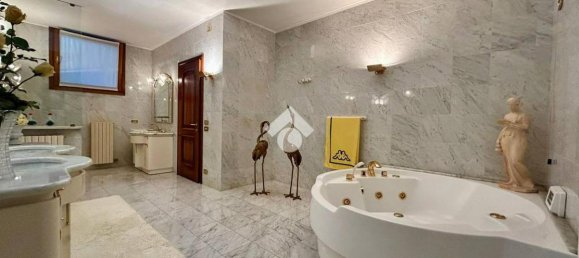 6 rooms Villa in Ranzanico, Italy No. 14940 27