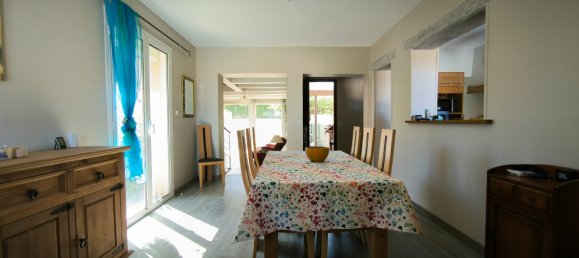 3 bedrooms House in Pezenas, France No. 198125 8