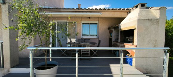 3 bedrooms House in Pezenas, France No. 198125 6