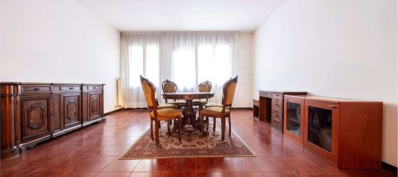 Квартира с 5 комнатами в Конельяно, Италия № 118305 10