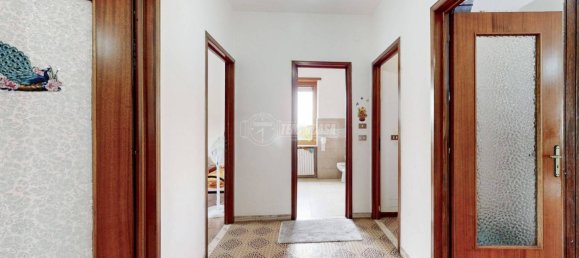 2 bedrooms Apartment in Bruino, Italy No. 214979 5