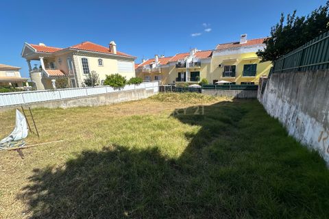 Terreno en Almada, Portugal No. 349544