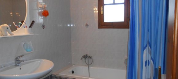 210m² Commercial property in Zakynthos, Greece No. 5246 9