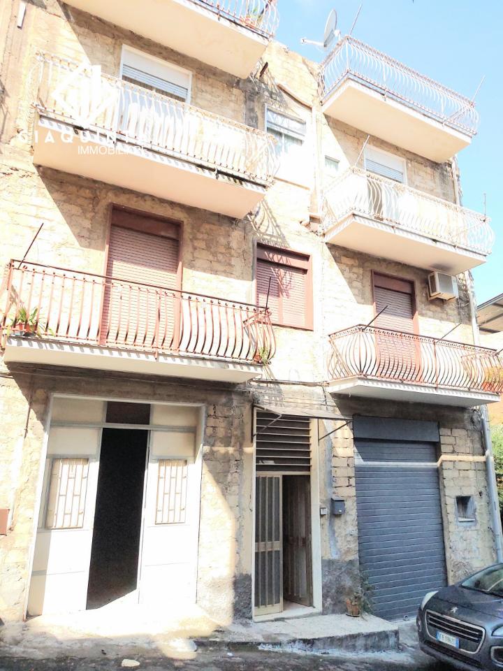 3 rooms Apartment in Palagonia, Italy No. 230274