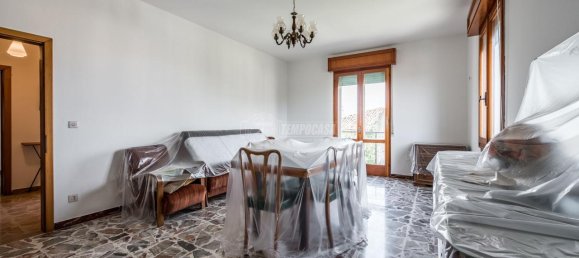 6 rooms House in Serramazzoni, Italy No. 163058 19