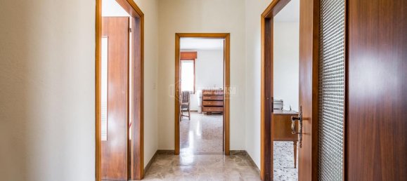 6 rooms House in Serramazzoni, Italy No. 163058 10