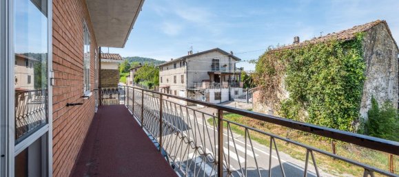 6 rooms House in Serramazzoni, Italy No. 163058 5