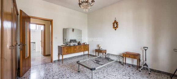 6 rooms House in Serramazzoni, Italy No. 163058 12