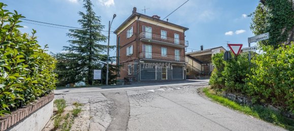 6 rooms House in Serramazzoni, Italy No. 163058 42