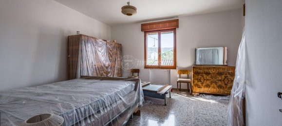6 rooms House in Serramazzoni, Italy No. 163058 31