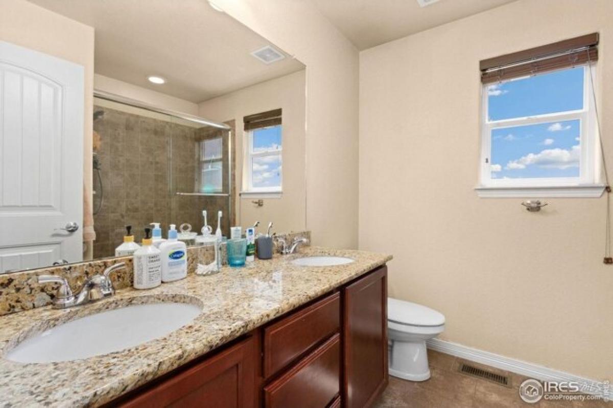 4 bedrooms House in Windsor, USA No. 392749