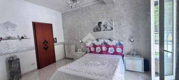 2 bedrooms Apartment in Casandrino, Italy No. 267739 7