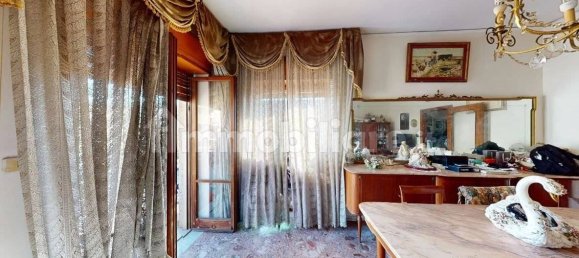 Apartamento de 3 dormitorios en San Giorgio a Cremano, Italy No. 17745 32