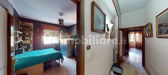 Apartamento de 3 dormitorios en San Giorgio a Cremano, Italy No. 17745 29