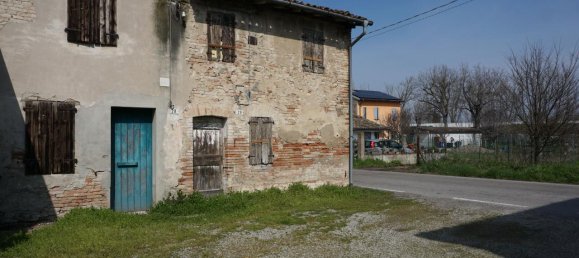 6 rooms Villa in Colorno, Italy No. 235954 39