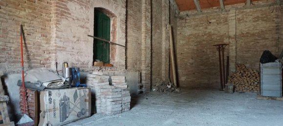 6 rooms Villa in Colorno, Italy No. 235954 9