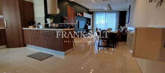 3 chambres Appartement à Dingli, Malta No. 2735 4