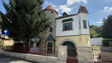 5 rooms Castles in Bruckneudorf, Austria No. 207861