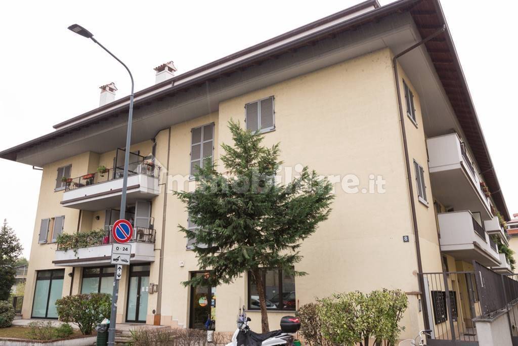 Garagem em Milan, Italy 25 m² N.º 286806