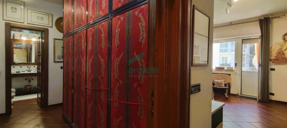 2 Schlafzimmer Wohnung in Bari, Italy, Nr. 77890 19