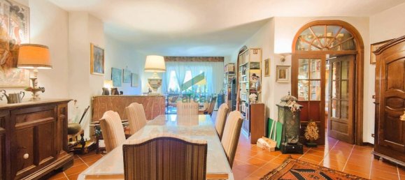 2 Schlafzimmer Wohnung in Bari, Italy, Nr. 77890 4