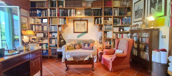2 Schlafzimmer Wohnung in Bari, Italy, Nr. 77890 8