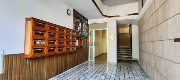 2 Schlafzimmer Wohnung in Bari, Italy, Nr. 77890 28