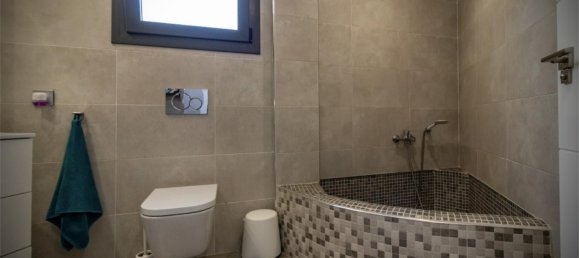 3 Schlafzimmer Stadthaus in Marbella, Spain, Nr. 182161 10