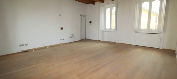 2-salle Bureau à Milan, Italy No. 241815 4