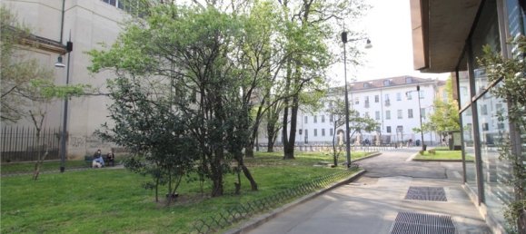 2-salle Bureau à Milan, Italy No. 241815 13