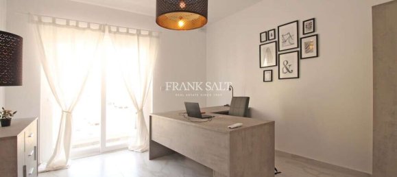 4 bedrooms Apartment in San Gwann, Malta No. 4522 11