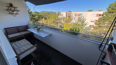 3 rooms Apartment in Maria Enzersdorf, Austria No. 256670