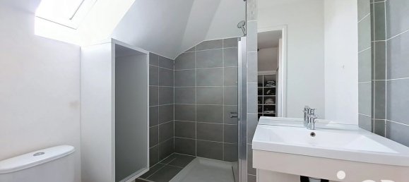 4 bedrooms House in Morangis, France No. 325389 10