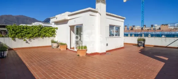 3 bedrooms Penthouse in Estepona, Spain No. 18972 32