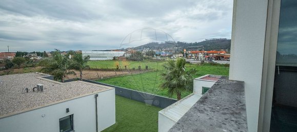 3 bedrooms House in Branca, Portugal No. 26466 22