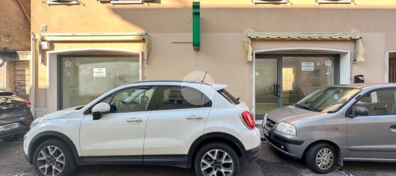 2-Zimmer Gewerbliche Immobilie in Asola, Italy, Nr. 142135 8