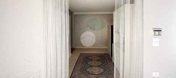 2-Zimmer Gewerbliche Immobilie in Asola, Italy, Nr. 142135 2