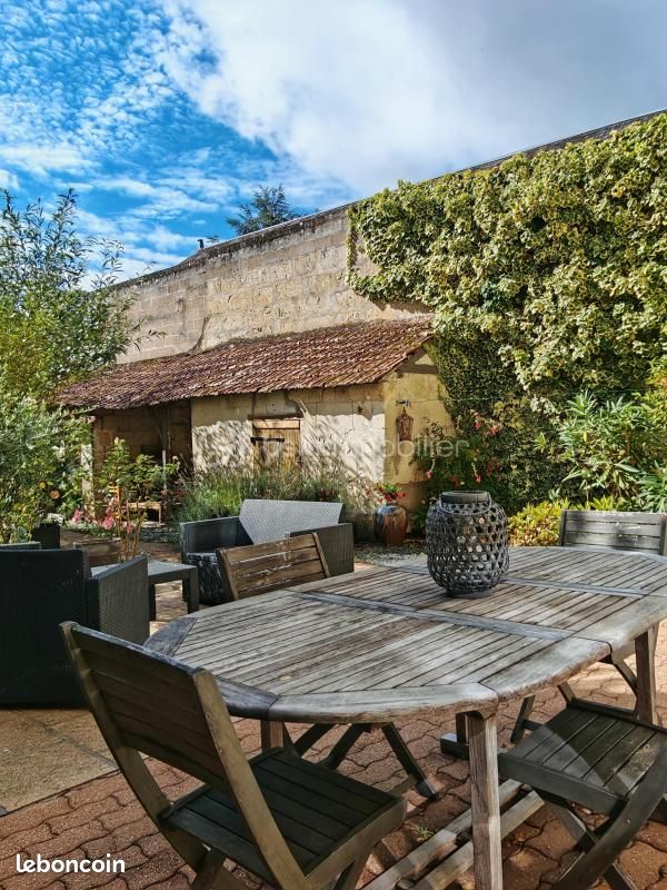 4 غرف نوم منزل في Langeais, France رقم 329984