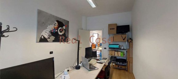 Büro in Modena, Italy 135m², Nr. 330601 15