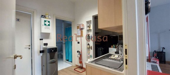 Büro in Modena, Italy 135m², Nr. 330601 2