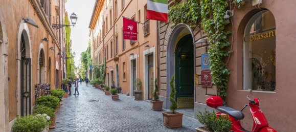 5 rooms Apartment in Rome, Italy No. 205121 2