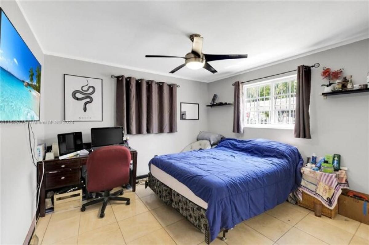 3 bedrooms House in Miami, USA No. 320520