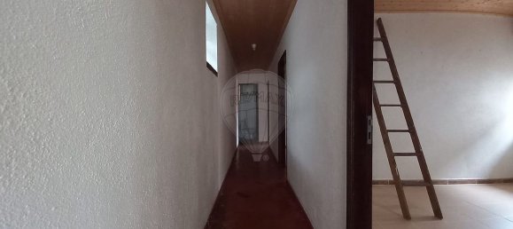 Дом с 4 спальнями в Folgosinho, Португалия № 162878 4