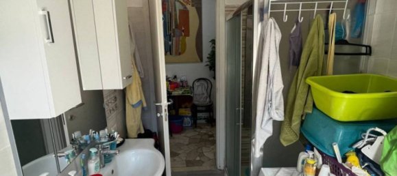 2-salle Appartement à Milan, Italy No. 246210 9