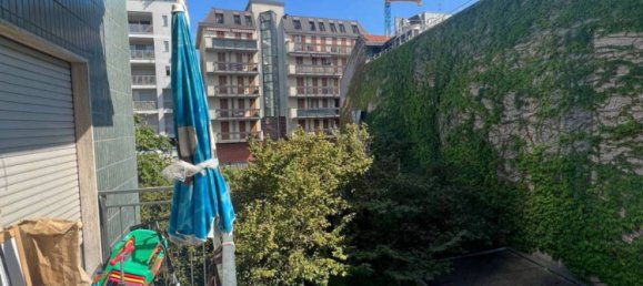 2-salle Appartement à Milan, Italy No. 246210 2