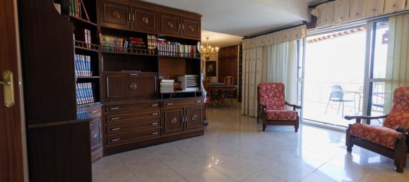 4 bedrooms Apartment in Cordoba, Spain No. 151409 2