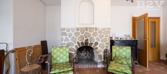 9 bedrooms House in Madrid, Spain No. 155075 8